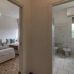 Appartement Guesthost - Fiera Di Huge X7! *