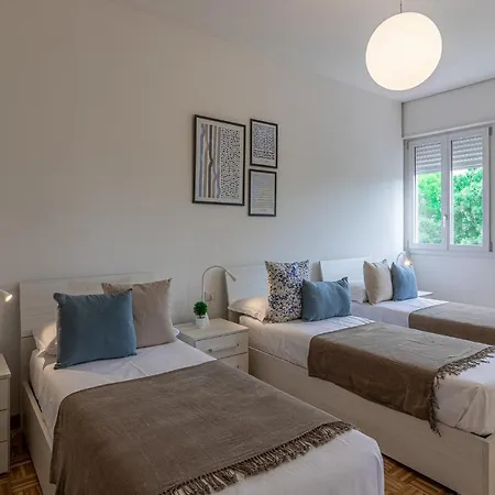 Guesthost - Fiera Di Huge X7!