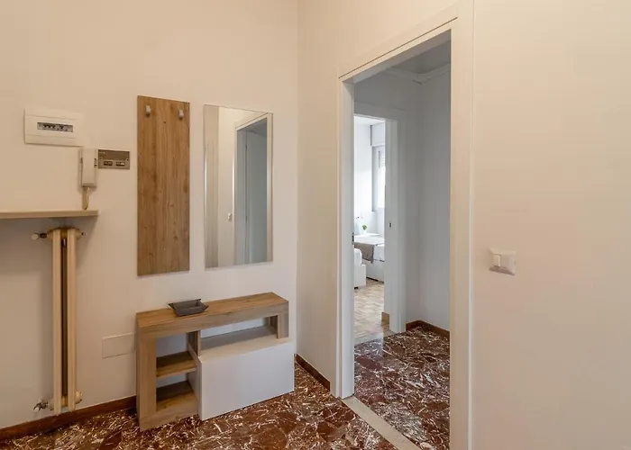 Apartament Guesthost - Fiera Di Huge X7!