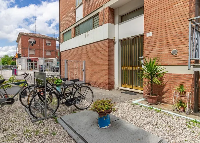 Guesthost - Fiera Di Huge X7! * 费拉拉